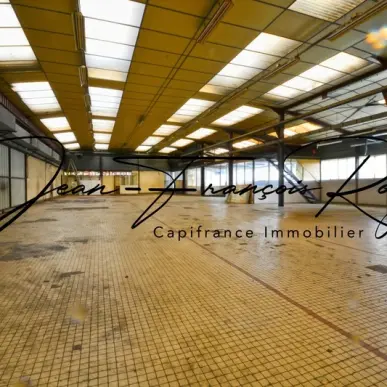 Vente de murs de boutique - Basseneville (14670)-photo-3