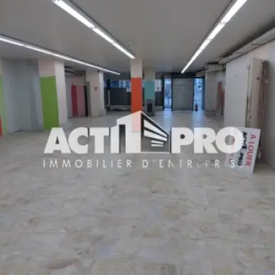 Vente de murs de boutique - Perpignan (66000)-photo-2