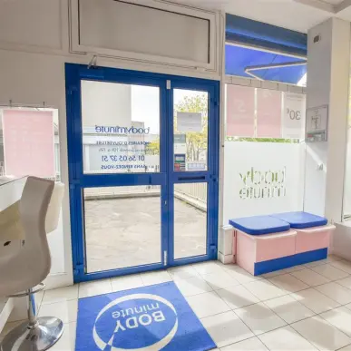 Location Local Commercial - Colombes (92700)-photo-3