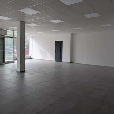 Vente de murs de boutique - Quaix-en-Chartreuse (38950)-photo-1