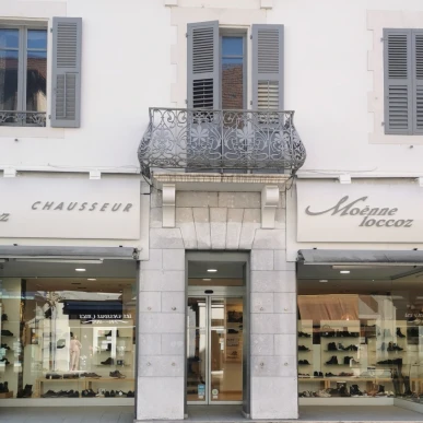 Vente - Chaussures - Bonneville (74130)-photo-2