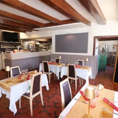 Vente - Hôtel - Restaurant - Celle-Lévescault (86600)-photo-6