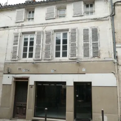 Vente de murs commerciaux - Boutiers-Saint-Trojan (16100)-photo-1