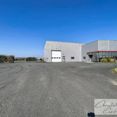 Location Entrepôt / Local d'activités - Bueil-en-Touraine (37370)-photo-2