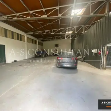 Location Local Commercial - Albiez-le-Jeune (73300)-photo-2