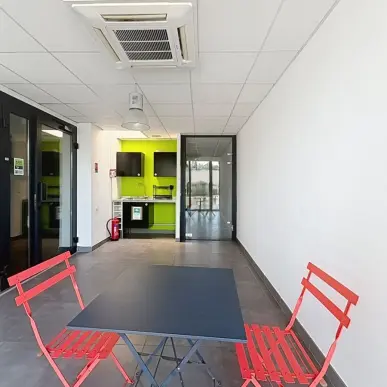 Location Bureau - Les Pennes-Mirabeau (13170)-photo-3