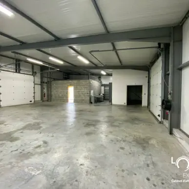Vente Entrepôt / Local d'activités - La Chapelle-Heulin (44330)-photo-2