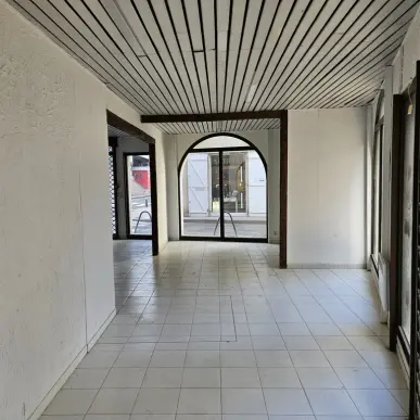 Vente de murs de boutique - Agen (47000)-photo-4
