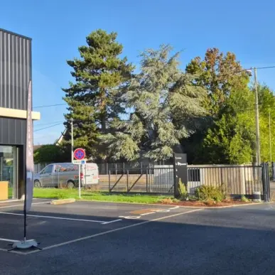 Location Entrepôt / Local d'activités - Chaumere (35113)-photo-2