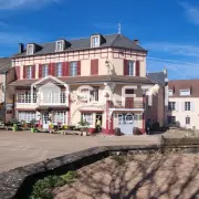 Vente de murs de boutique - Beauvilliers (89630)