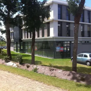 Location Local Commercial - Meucon (56890)-photo-2