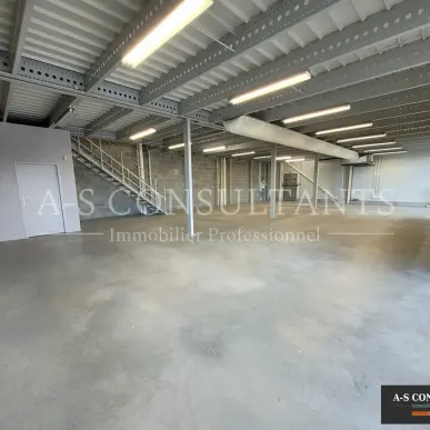 Location Local Commercial - Colombier-le-Cardinal (07430)-photo-2