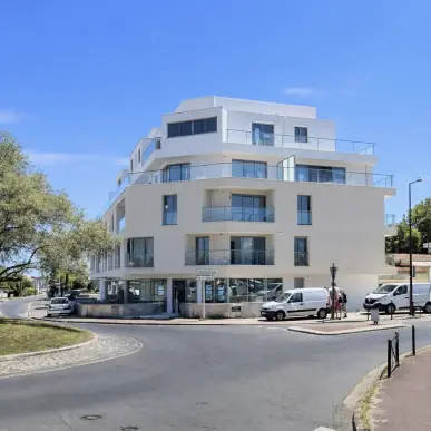 Vente de murs de boutique - Bordeaux (33200)-photo-1