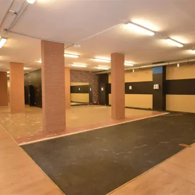 Location Local Commercial - Chatou (78400)-photo-2