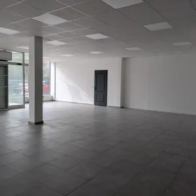 Vente de murs de boutique - Quaix-en-Chartreuse (38950)-photo-5