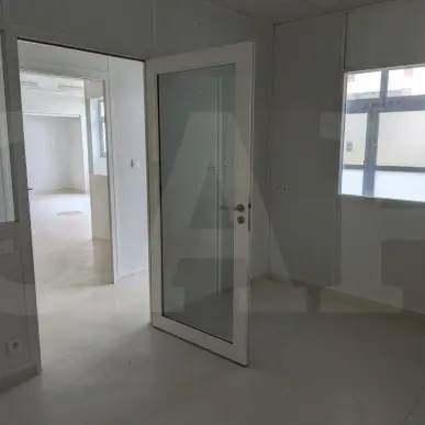 Vente Bureau - Vannes (56000)-photo-4