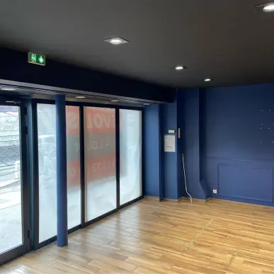 Location Local Commercial - Neuilly-sur-Seine (92200)-photo-2