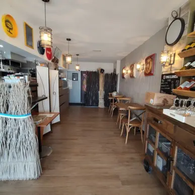 Vente - Bar - Restaurant - Rochefort (17300)-photo-3