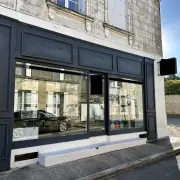 Location Local Commercial - Arces (17120)