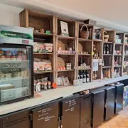 Vente - Bar - Restaurant - Alimentation - Epicerie - Produits régionaux - Chocolaterie Chocolatier - Indre-et-Loire (37)