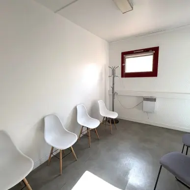 Location Bureau - Ancona (26200)-photo-1