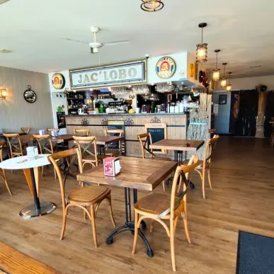 Vente - Bar - Restaurant - Rochefort (17300)-photo-6