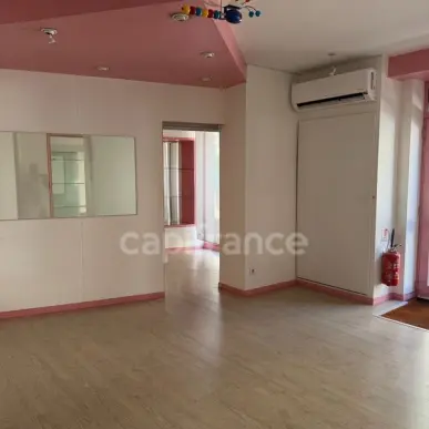 Vente de murs de boutique - Auxerre (89000)-photo-4