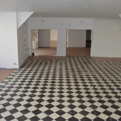 Vente de murs de boutique - Manosque (04100)-photo-3