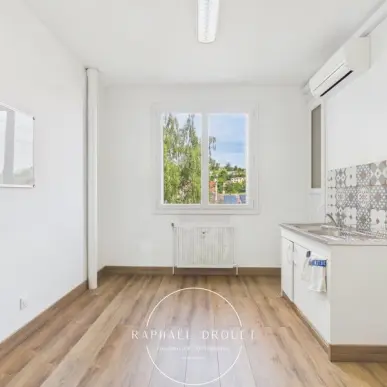 Vente de murs de boutique - L'Horme (42152)-photo-8