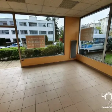 Vente de murs de boutique - Nantes (44300)-photo-4