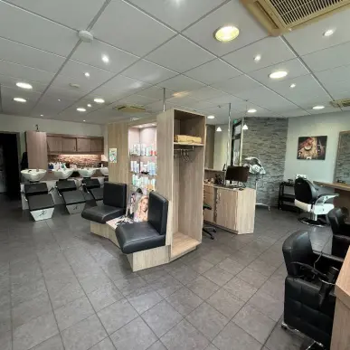 Vente - Esthétique - Bethoncourt (25200)-photo-6