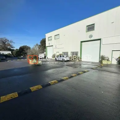 Location Local Commercial - Gemenos (13420)-photo-1