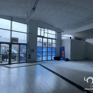 Location Local Commercial - Cholet (49300)-photo-1
