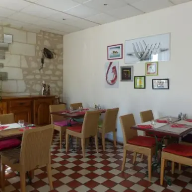 Vente - Bar - Hôtel - Restaurant - Tabac - Loto - Indre-et-Loire (37)-photo-2