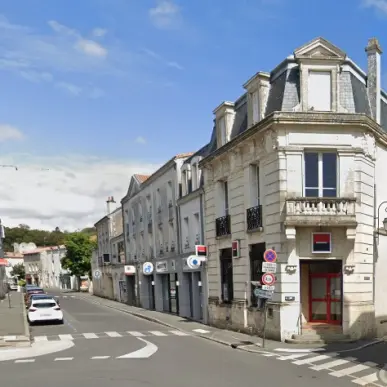 Vente de murs de boutique - Fontenay-le-Comte (85200)-photo-1