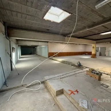 Vente de murs de boutique - Haute-Savoie (74)-photo-4