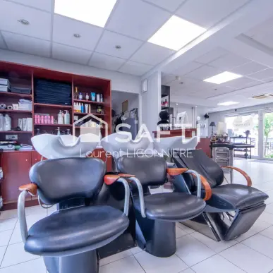 Vente - Bricolage - Bureautique - Salon de coiffure - Marolles-en-Brie (94440)-photo-3
