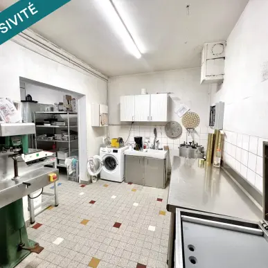 Vente de murs de boutique - Ayzieu (32800)-photo-3