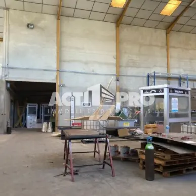 Location Entrepôt / Local d'activités - Leucate (11370)-photo-1