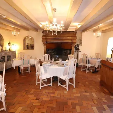 Vente - Hôtel - Restaurant - Celle-Lévescault (86600)-photo-9