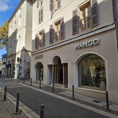 Vente de murs de boutique - Cahors (46000)-photo-1