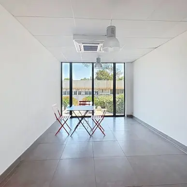 Location Bureau - Les Pennes-Mirabeau (13170)-photo-4