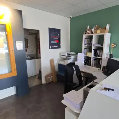 Location Local Commercial - Eure-et-Loir (28)-photo-3