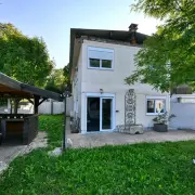 Vente Entrepôt / Local d'activités - Rhône (69)