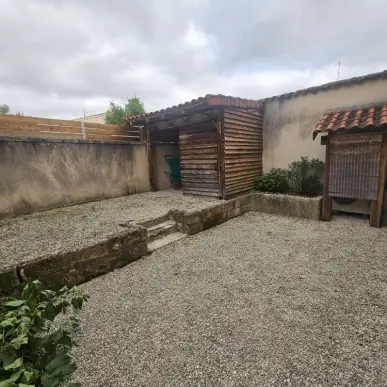 Vente de murs de boutique - Charente (16)-photo-3