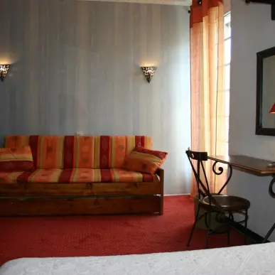 Vente - Hôtel - Restaurant - Gîte - Haute-Loire (43)-photo-2