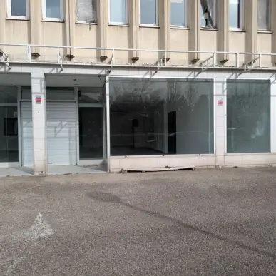 Vente de murs de boutique - Quaix-en-Chartreuse (38950)-photo-6