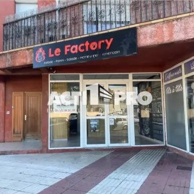 Vente de murs de boutique - Canet-en-Roussillon (66140)-photo-1