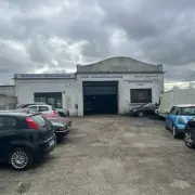 Vente Entrepôt / Local d'activités - Ambares-et-lagrave (33440)