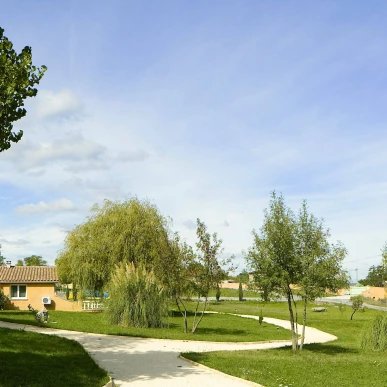 Vente - Camping - Gîte - Résidence hôtelière - Village de vacances - Ardèche (07)-photo-1